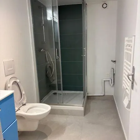 Apartament - Modern Flat